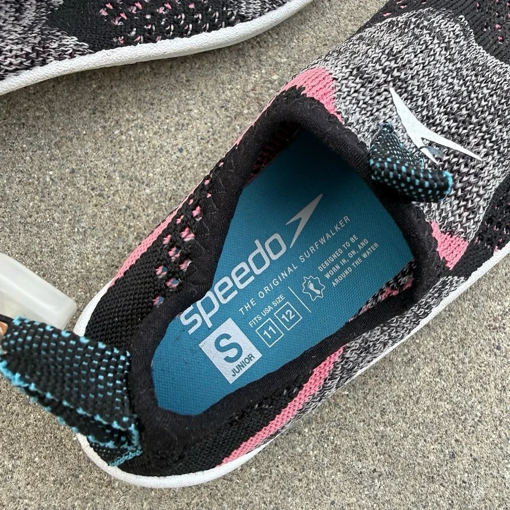 Speedo Surfwalker Water Shoes Kid Youth Sz S 11-12 Aqua Knit Ventilation Slip On